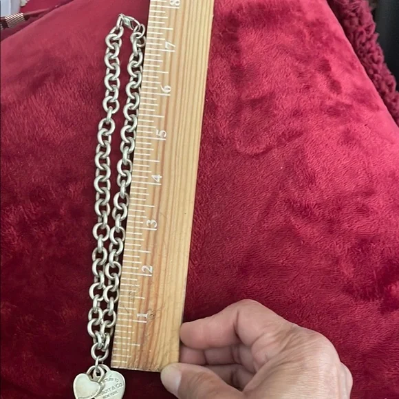 Tiffany & Co.  Chain Necklace with 2 Hearts Pendant - Picture 6 of 9